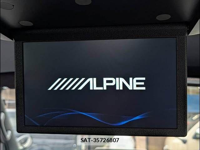 Toyota HIACE VAN 2024-02 7252610-4