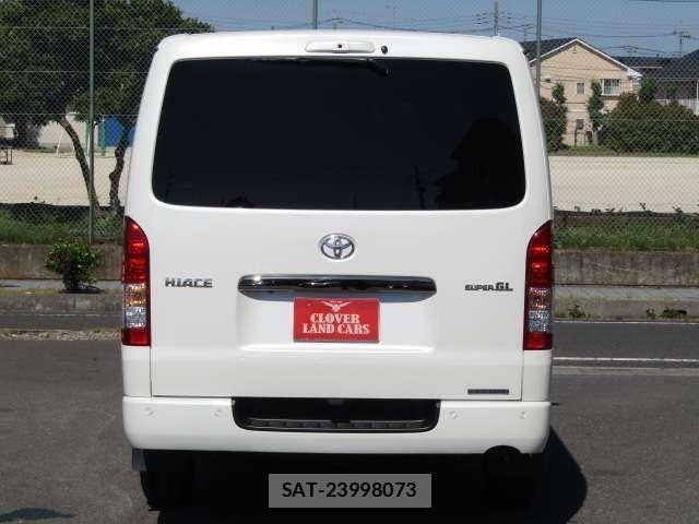 Toyota HIACE VAN 2022-12 7252617-19