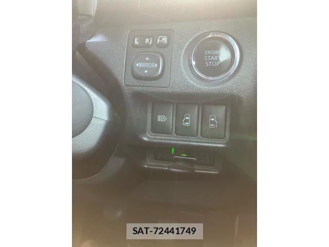 Toyota HIACE VAN 2021-06 7252626-17