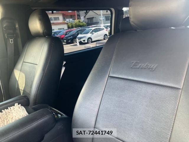 Toyota HIACE VAN 2021-06 7252626-6