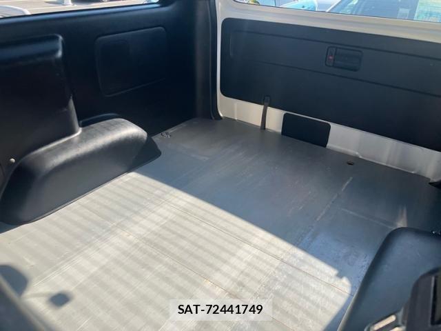Toyota HIACE VAN 2021-06 7252626-8