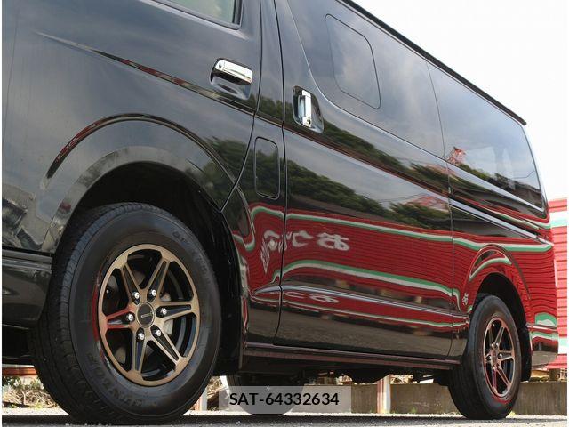 Toyota HIACE VAN 2019-08 7252627-26