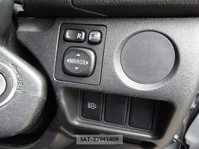 Toyota HIACE VAN 2021-03 7261878-10