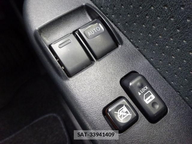 Toyota HIACE VAN 2021-03 7261878-11