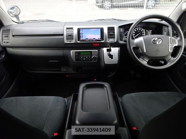 Toyota HIACE VAN 2021-03 7261878-1
