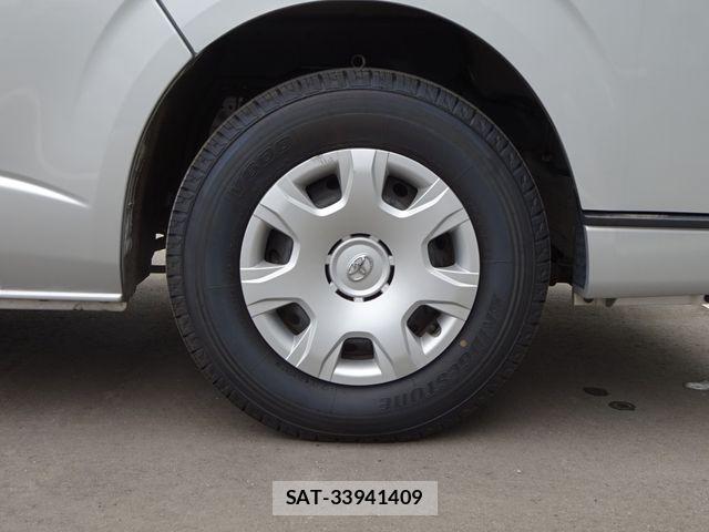 Toyota HIACE VAN 2021-03 7261878-19