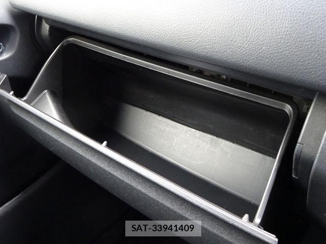 Toyota HIACE VAN 2021-03 7261878-21