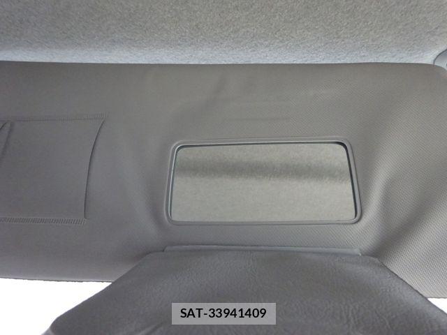 Toyota HIACE VAN 2021-03 7261878-26