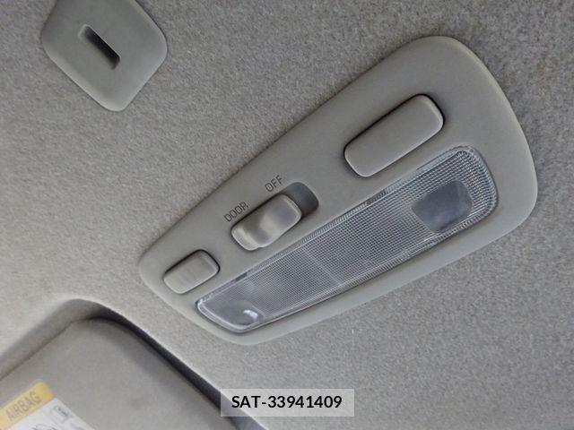 Toyota HIACE VAN 2021-03 7261878-27