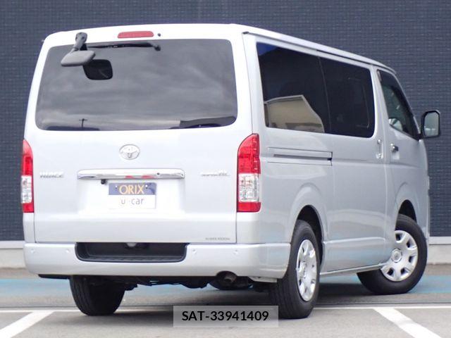 Toyota HIACE VAN 2021-03 7261878-2