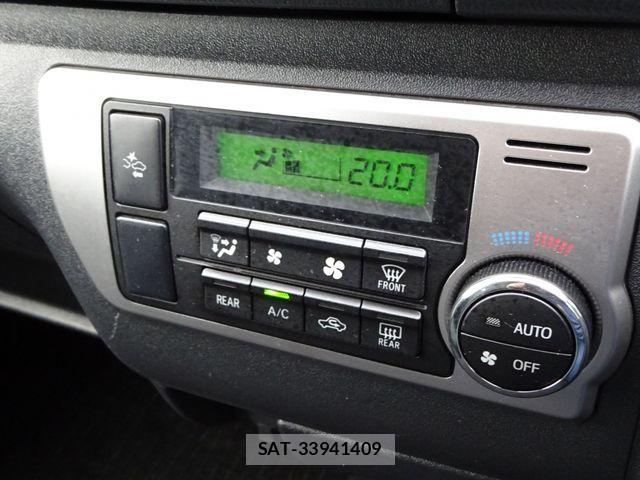 Toyota HIACE VAN 2021-03 7261878-7
