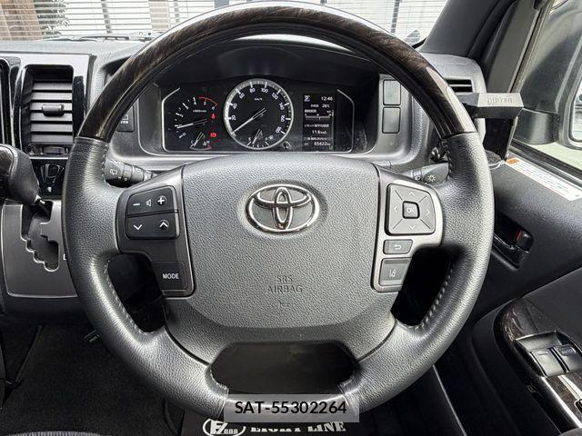 Toyota HIACE VAN 2022-01 7273176-10