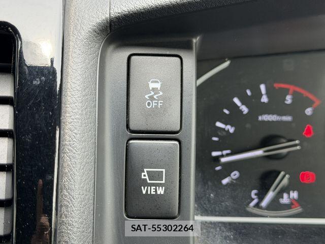 Toyota HIACE VAN 2022-01 7273176-14