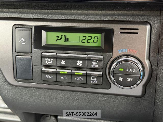 Toyota HIACE VAN 2022-01 7273176-16