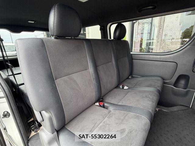 Toyota HIACE VAN 2022-01 7273176-21