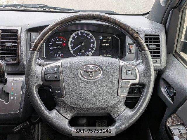 Toyota HIACE VAN 2021-04 7273171-11