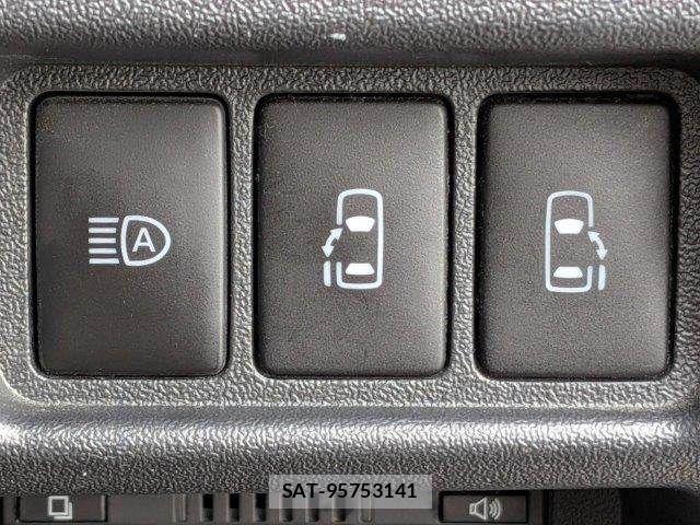 Toyota HIACE VAN 2021-04 7273171-6