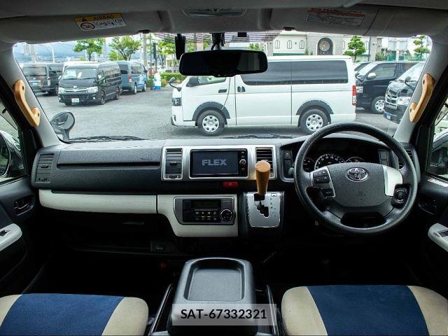 Toyota HIACE VAN 2018-01 7273169-1