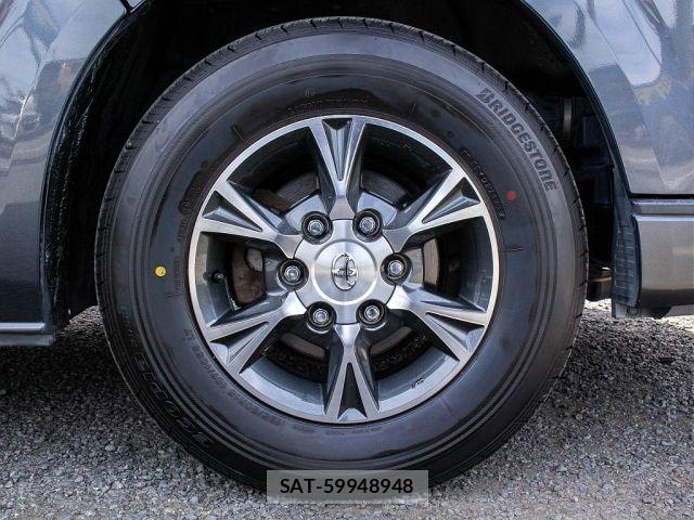 Toyota HIACE VAN 2010-01 7273172-10