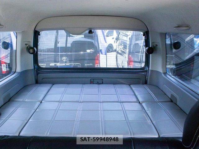 Toyota HIACE VAN 2010-01 7273172-16