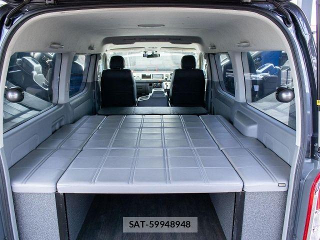Toyota HIACE VAN 2010-01 7273172-17