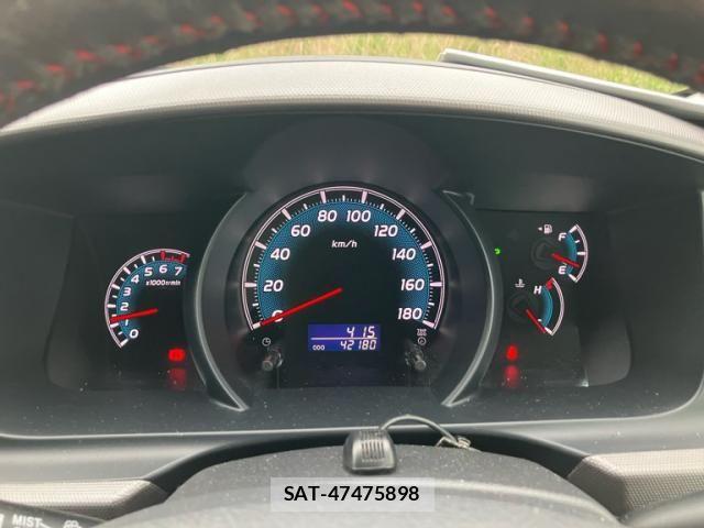 Toyota HIACE VAN 2010-10 7273175-21