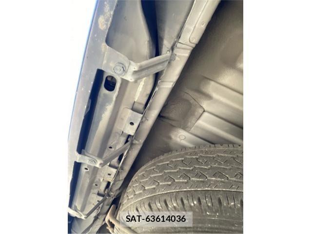 Toyota HIACE VAN 2005-03 7330748-10