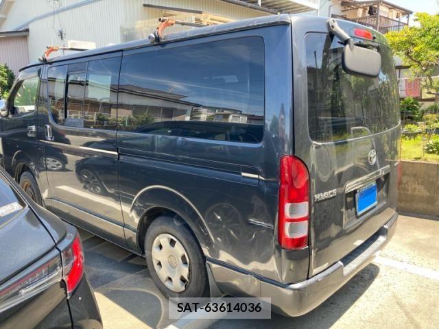 Toyota HIACE VAN 2005-03 7330748-2