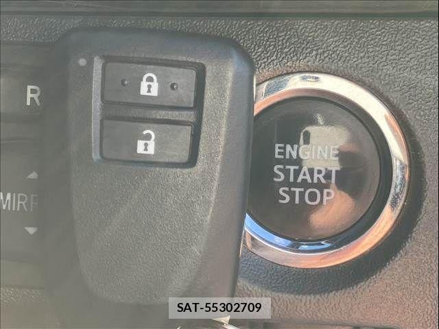 Toyota HIACE VAN 2020-11 7332716-18
