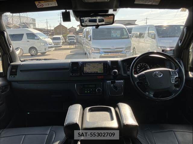 Toyota HIACE VAN 2020-11 7332716-3