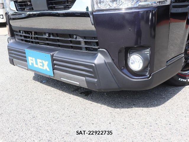 Toyota HIACE VAN 2022-01 7330702-1