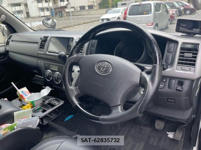 Toyota HIACE VAN 2013-08 7330746-13