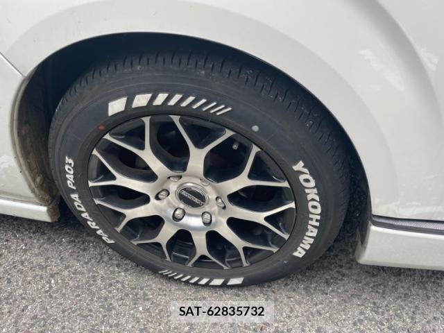 Toyota HIACE VAN 2013-08 7330746-4