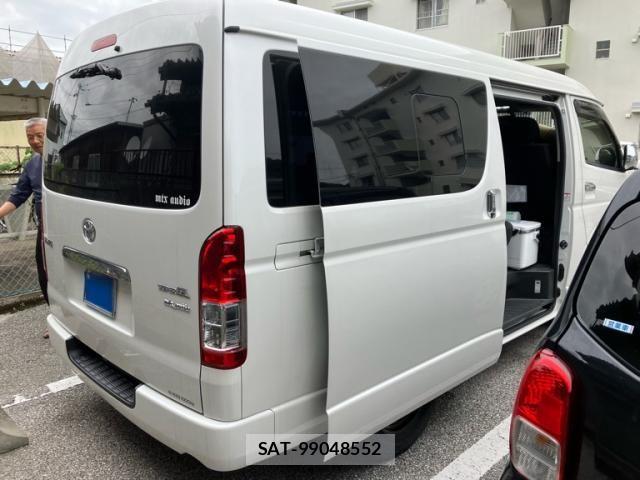 Toyota HIACE VAN 2014-04 7330733-2