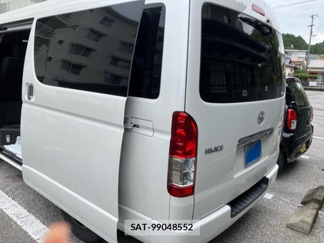 Toyota HIACE VAN 2014-04 7330733-3