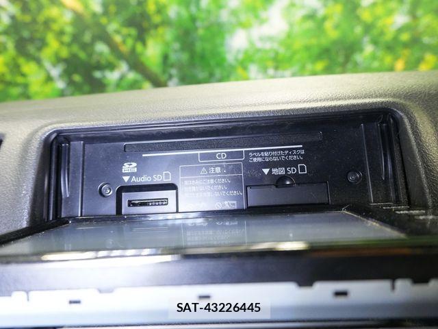Toyota HIACE VAN 2022-12 7330735-12