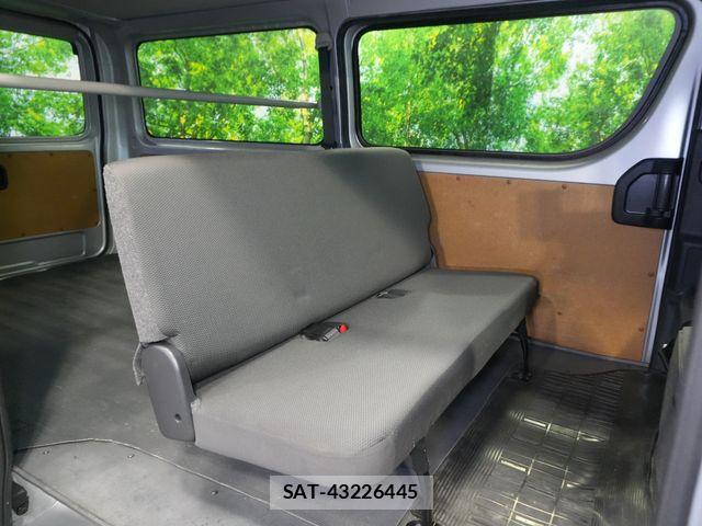 Toyota HIACE VAN 2022-12 7330735-28