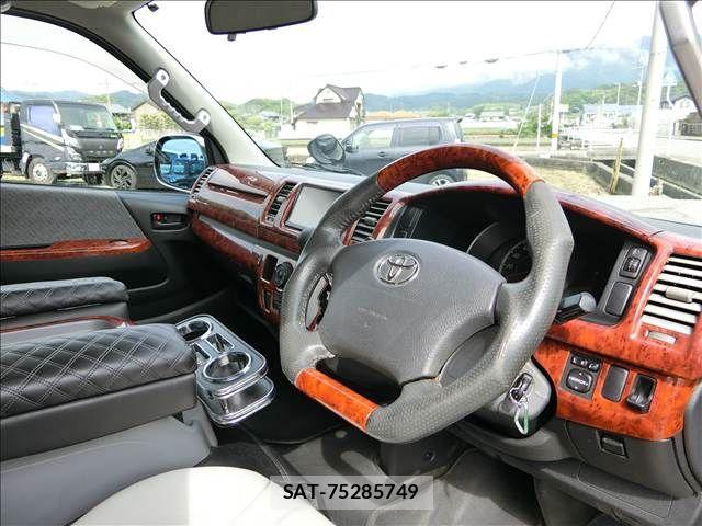 Toyota HIACE VAN 2008-08 7330741-9