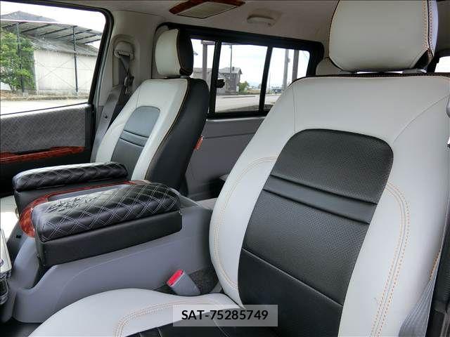 Toyota HIACE VAN 2008-08 7330741-14