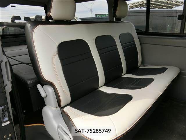 Toyota HIACE VAN 2008-08 7330741-15