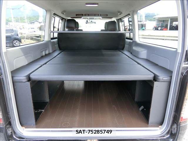Toyota HIACE VAN 2008-08 7330741-18