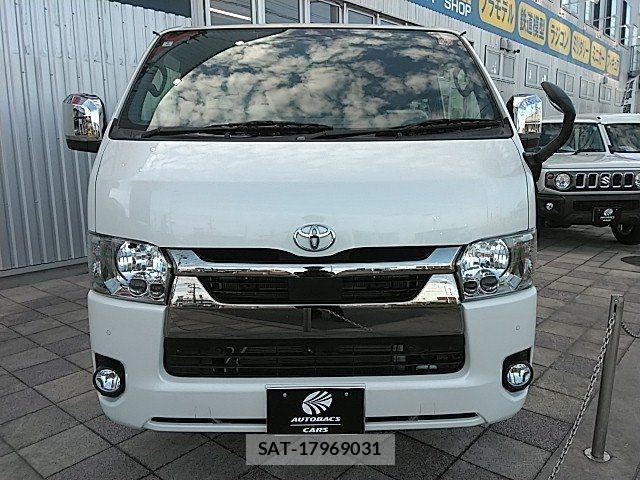 Toyota HIACE VAN 2021-02 7330720-1