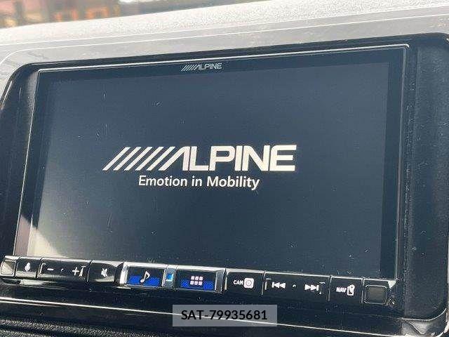 Toyota HIACE VAN 2022-08 7330724-3