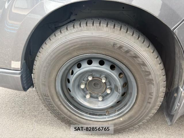 Toyota HIACE VAN 2015-10 7330738-12