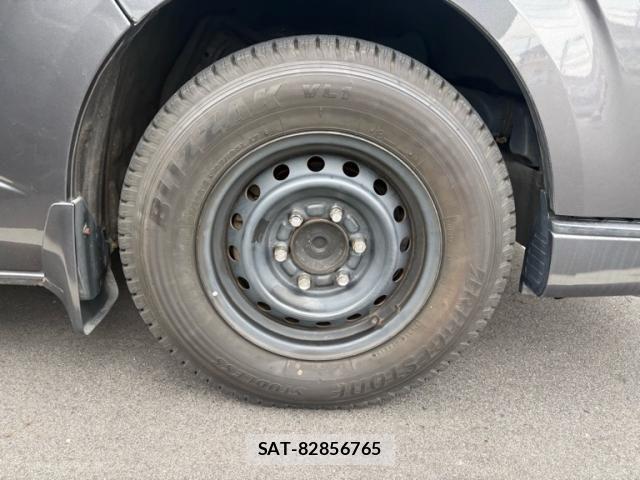 Toyota HIACE VAN 2015-10 7330738-4
