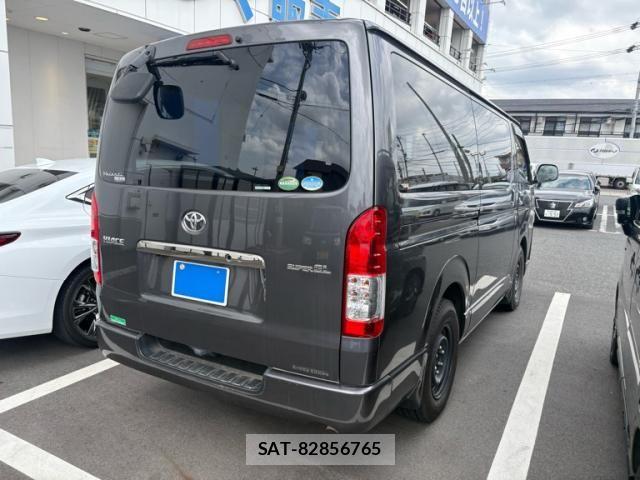 Toyota HIACE VAN 2015-10 7330738-6