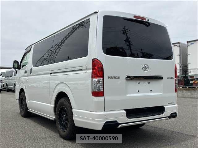 Toyota HIACE VAN 2021-08 7330718-15