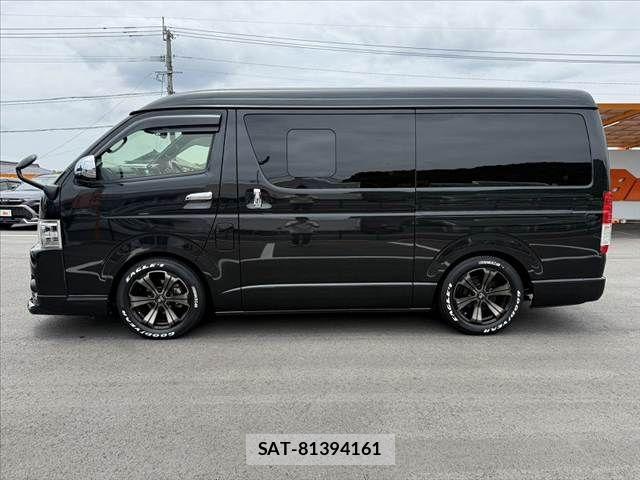Toyota HIACE VAN 2019-09 7330719-10