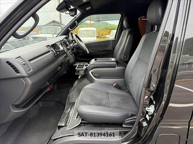 Toyota HIACE VAN 2019-09 7330719-16