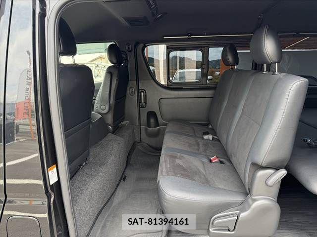 Toyota HIACE VAN 2019-09 7330719-18